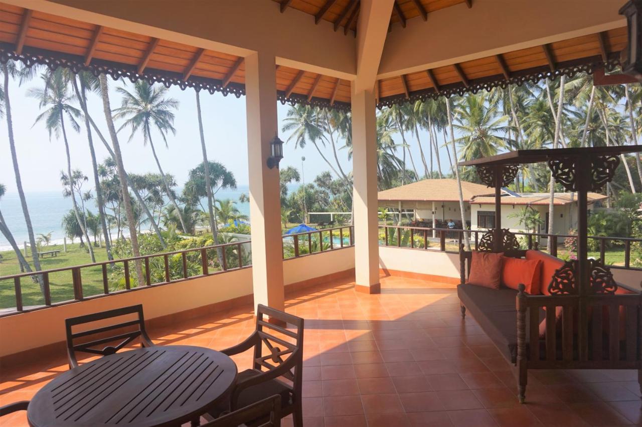 Lanka Beach Boutique Bungalows & Grand Villa แทนกาลเล ภายนอก รูปภาพ